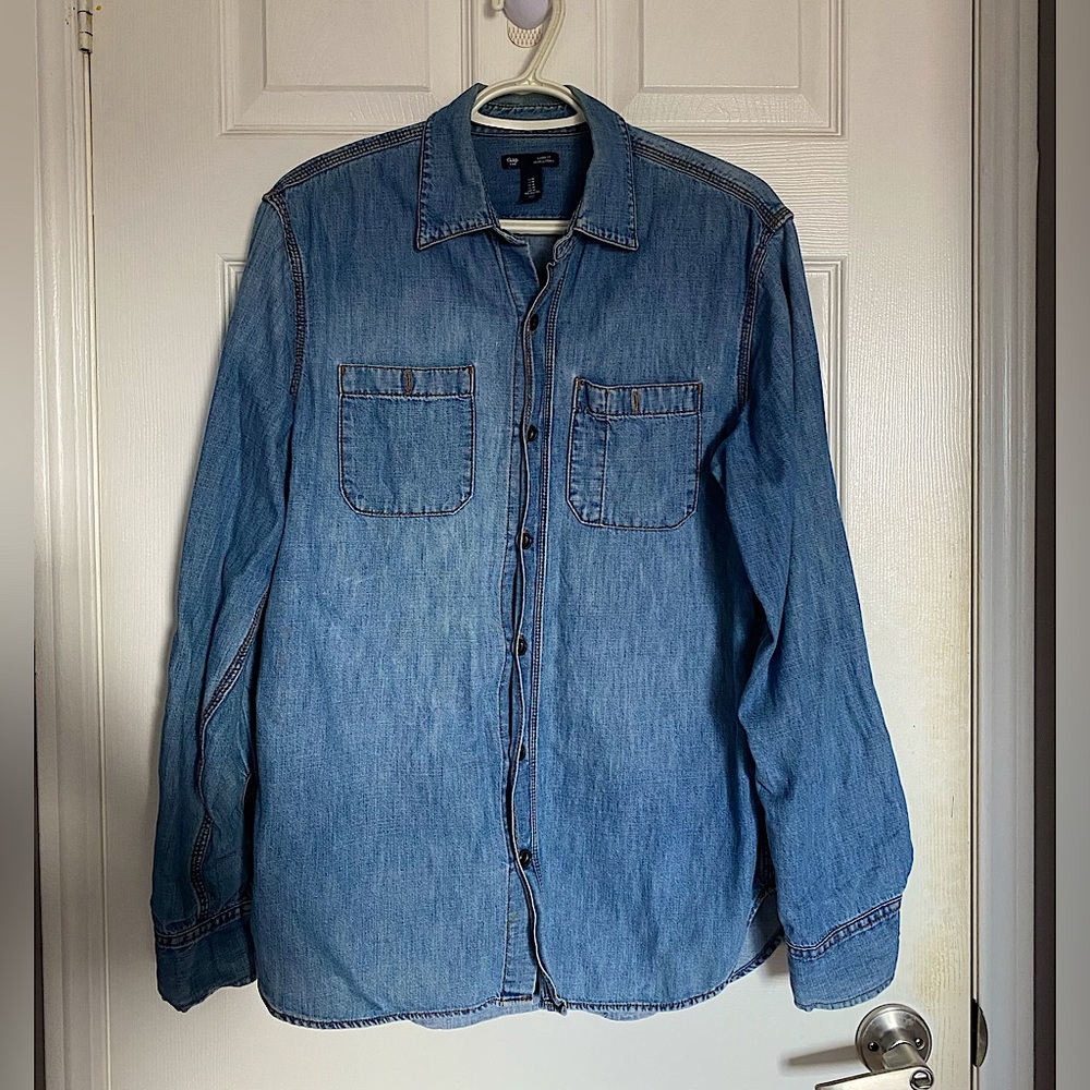 GAP Blue Denim Casual Button Down Shirt